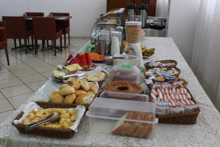 Dining 52 of 61