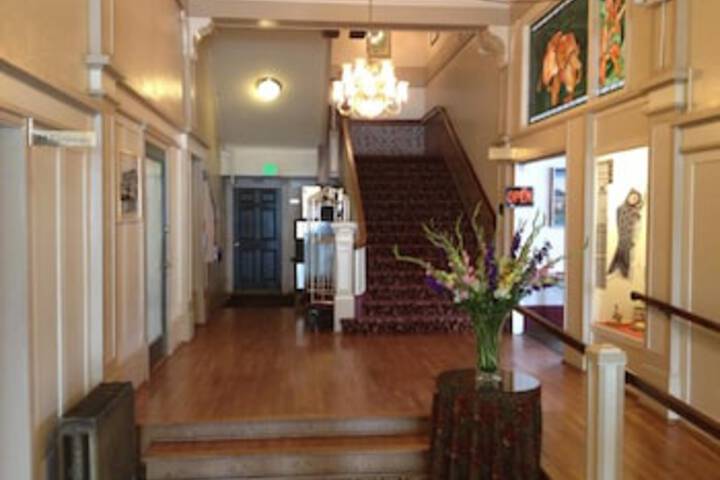 Hotel Interior 7 of 153