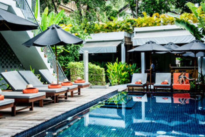 Pool 52 of 73