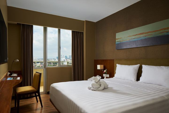 Room 50 of 115