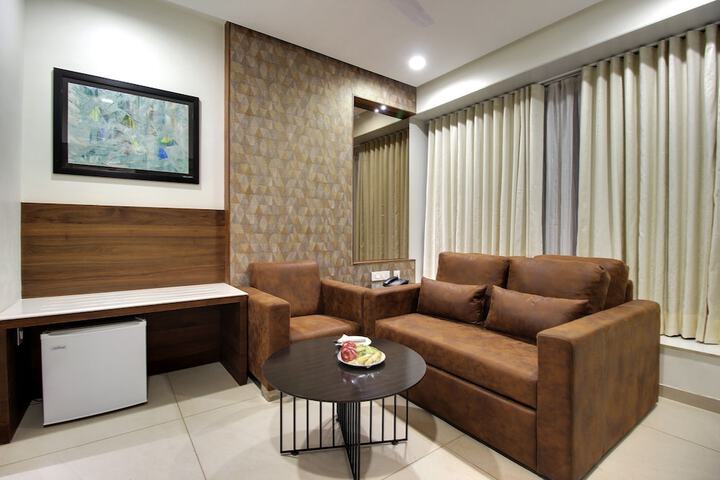 Room 12 of 67