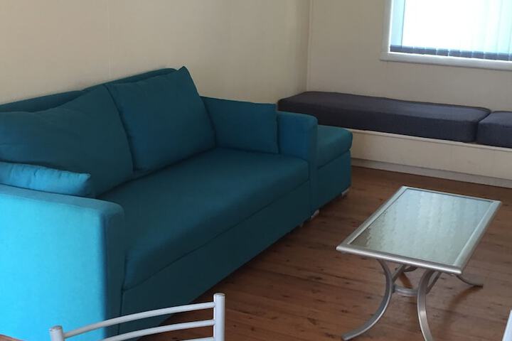 Room 4 of 17