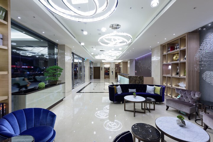 Hotel Interior 8 of 86