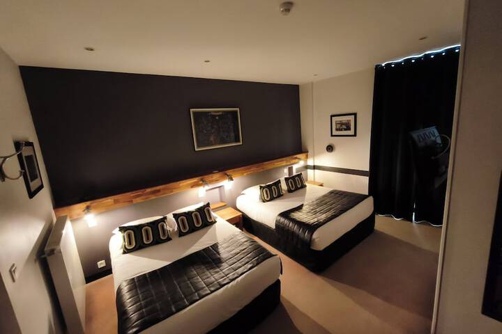 Room 10 of 44