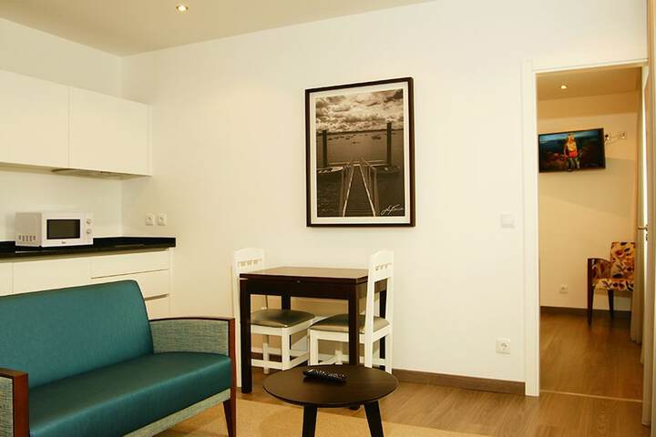 Room 18 of 36