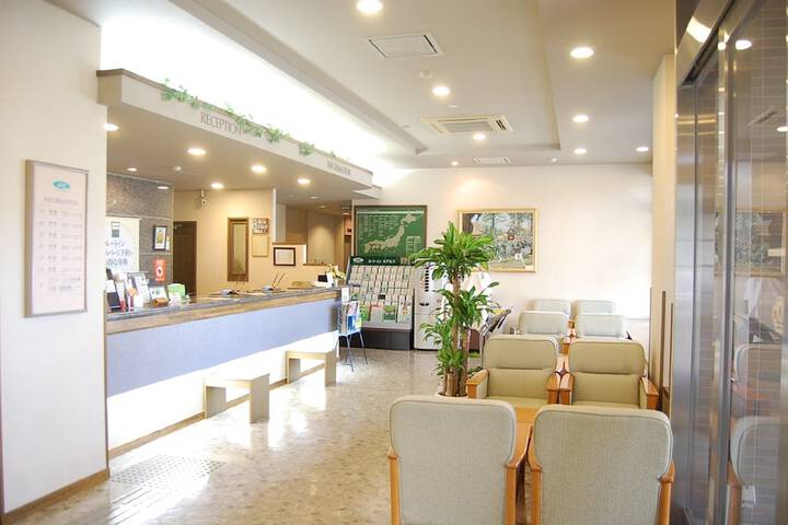 Hotel Lobby
