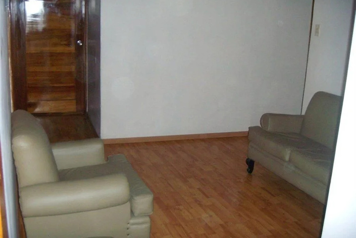 Room 3 of 13
