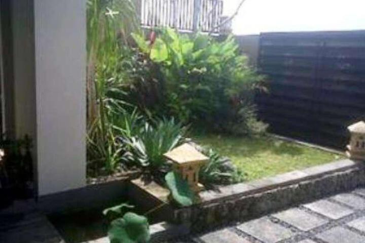 Sri Ratu Boutique Hotel & Villas