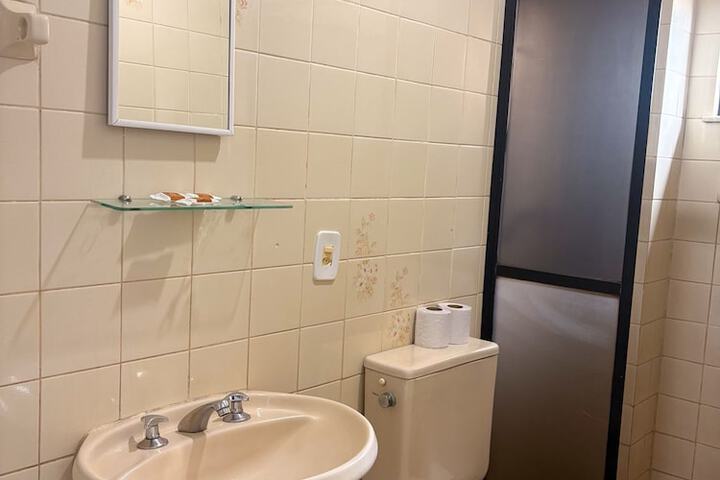 Room 10 of 51