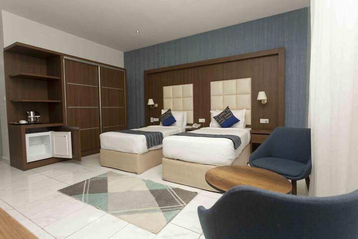 Room 31 of 83
