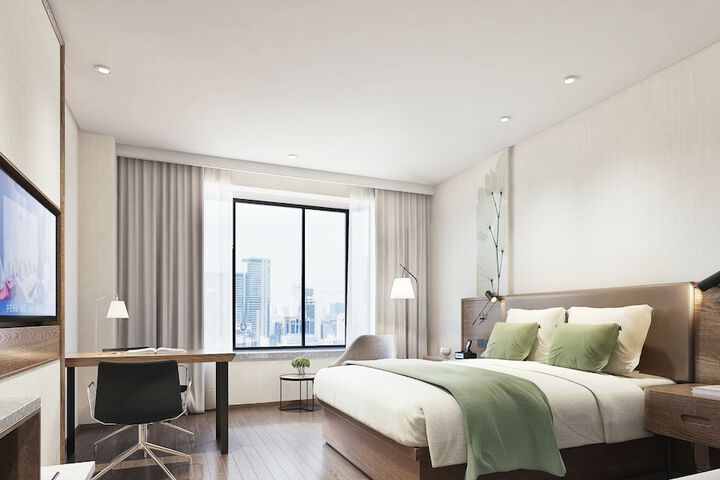 Room 8 of 43