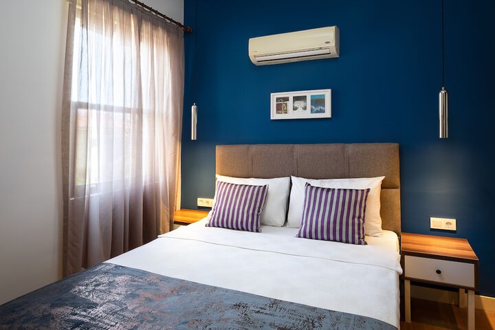 Room 30 of 59