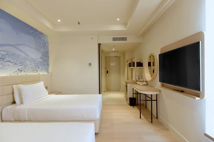 Room 7 of 70