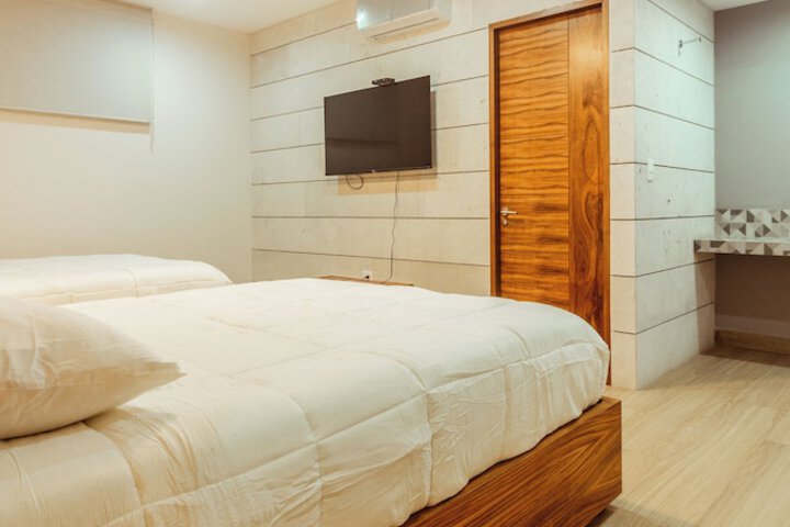 Room 30 of 58