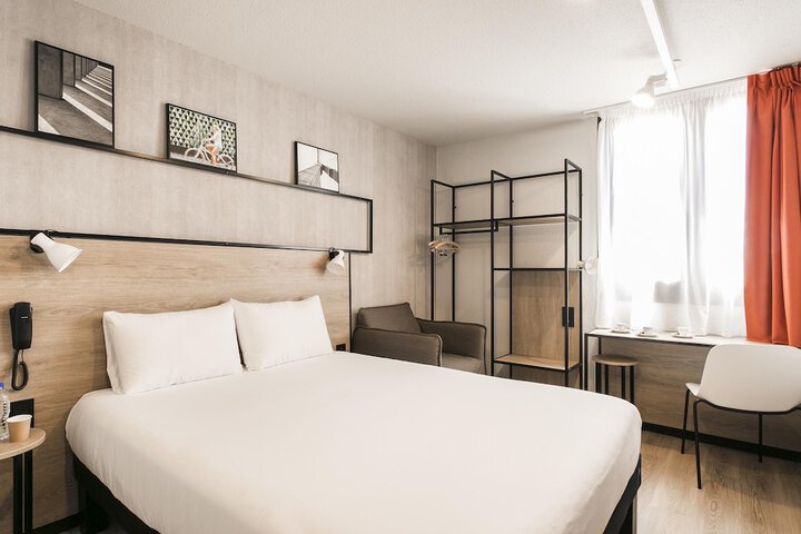 Hotel Interior 73 of 132