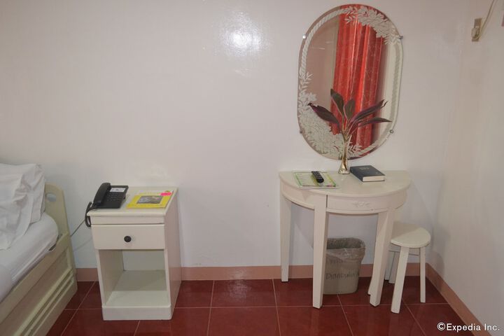 Room 18 of 62