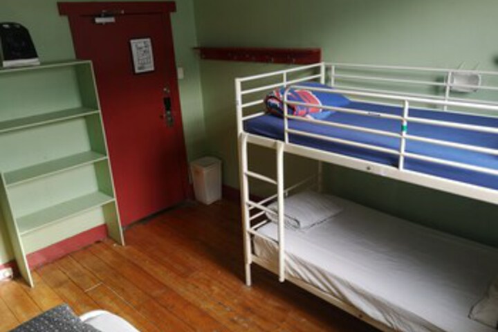 Room 61 of 135
