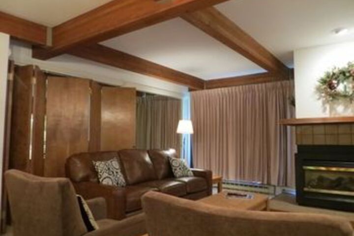 Room 30 of 41