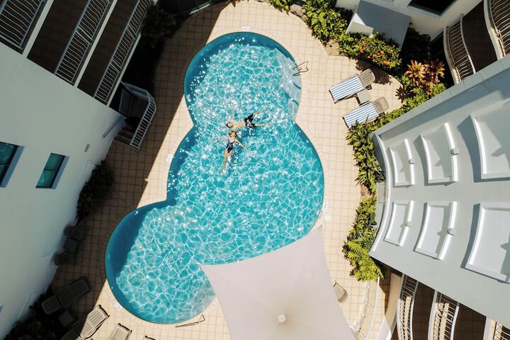 Pool 239 of 272