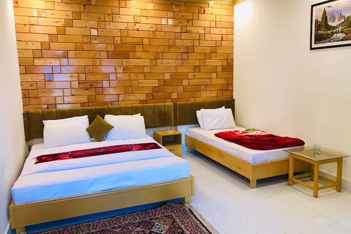 Room 2 of 22
