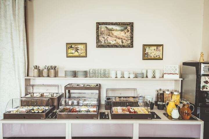Breakfast/Coffee Service 58 of 64