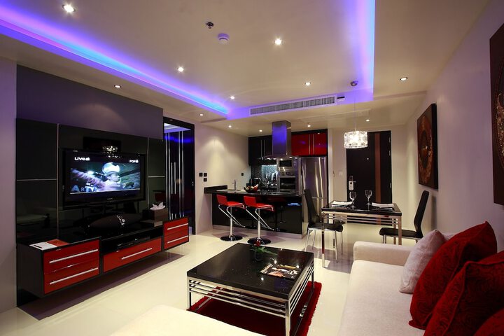 Room 4 of 27