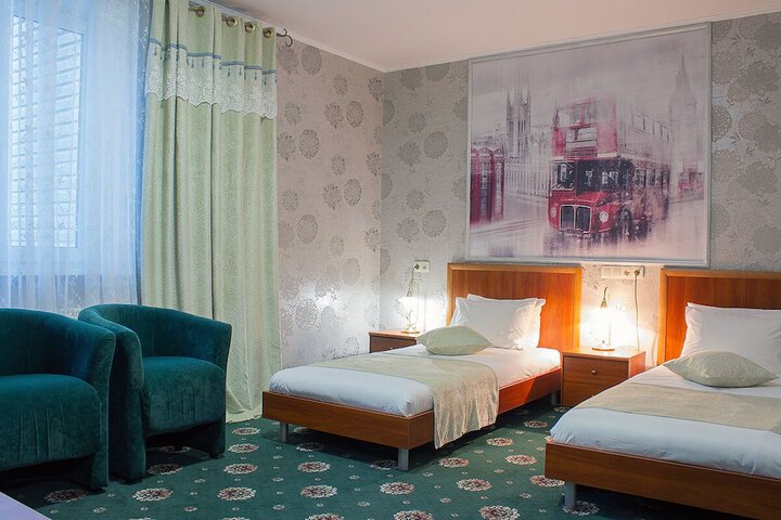 Room 4 of 56