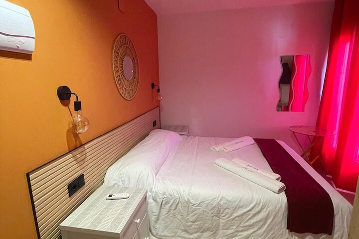 Room 23 of 121