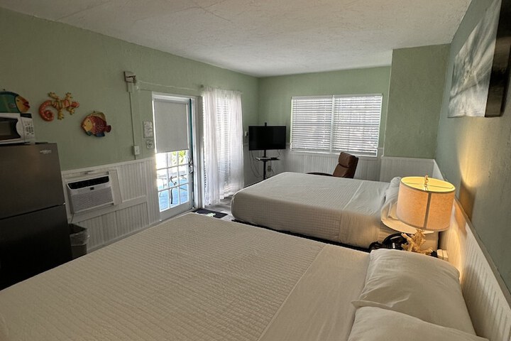 Room 7 of 46