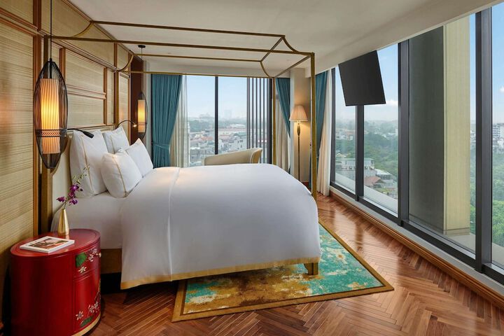 Room 45 of 144