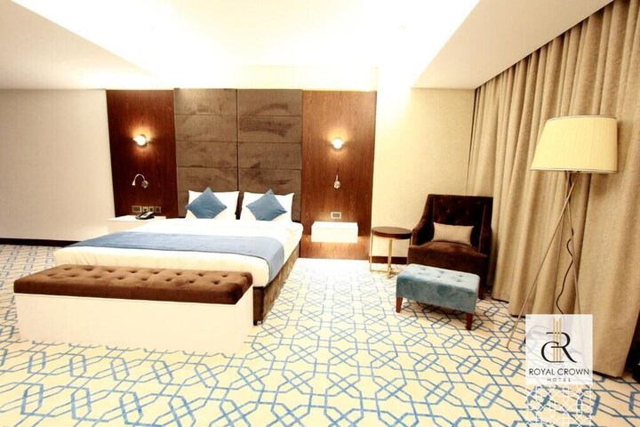 Room 9 of 50