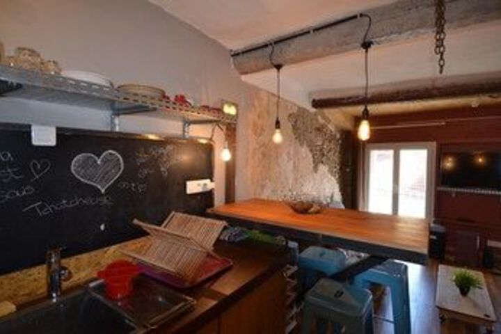 Room 15 of 27