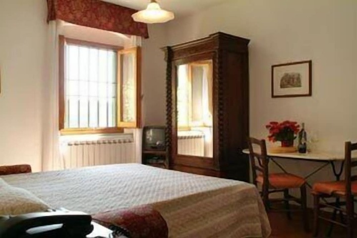 Room 26 of 112