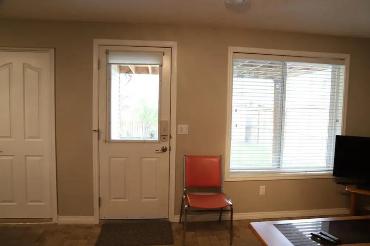 Room 3 of 9