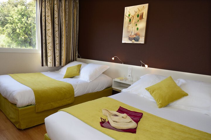 Room 5 of 36