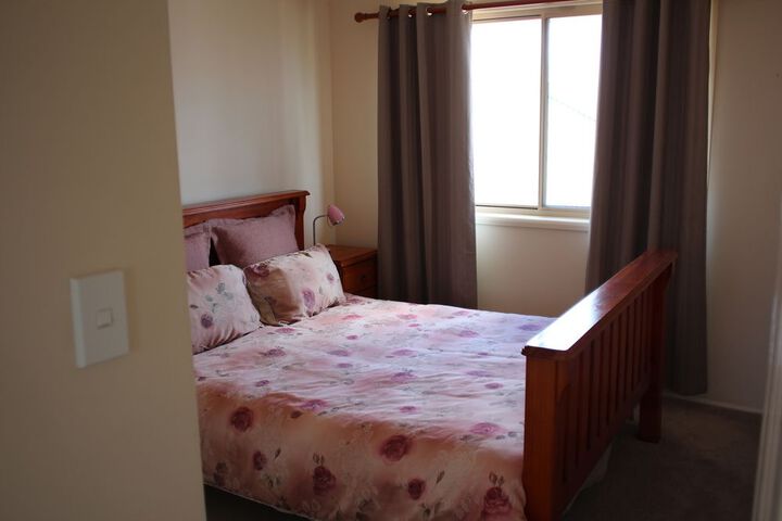 Room 3 of 11