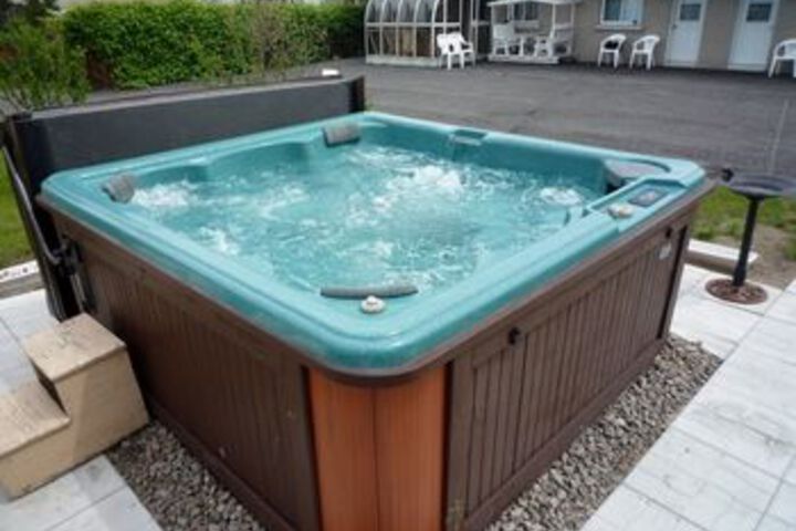 Spa 42 of 48