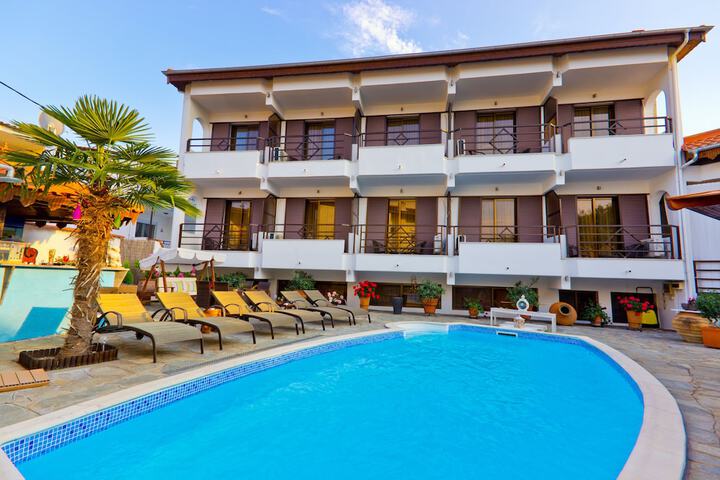 Hotel 45 of 51