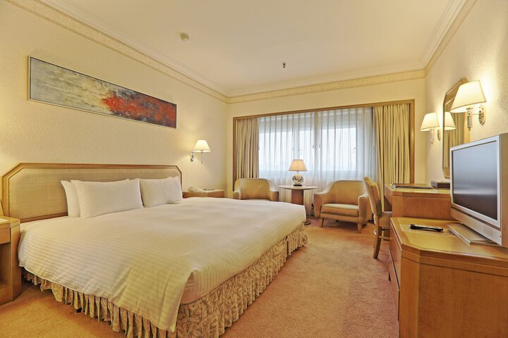 Room 19 of 74