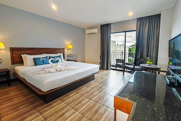 Room 19 of 77