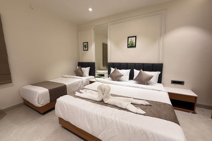 Room 30 of 50