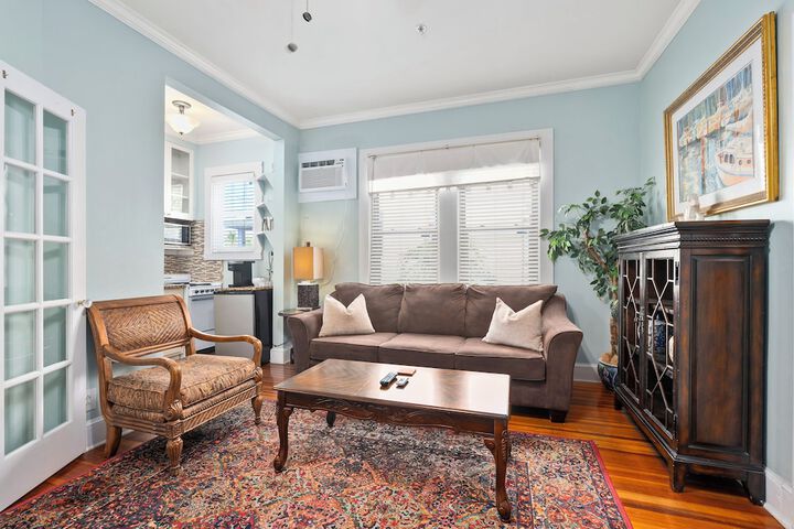 Room 130 of 286