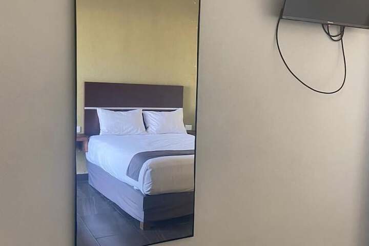 Room 12 of 31