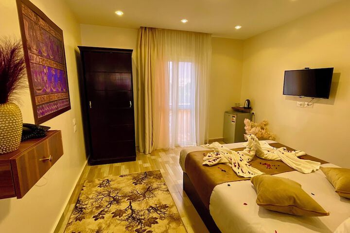 Room 40 of 84