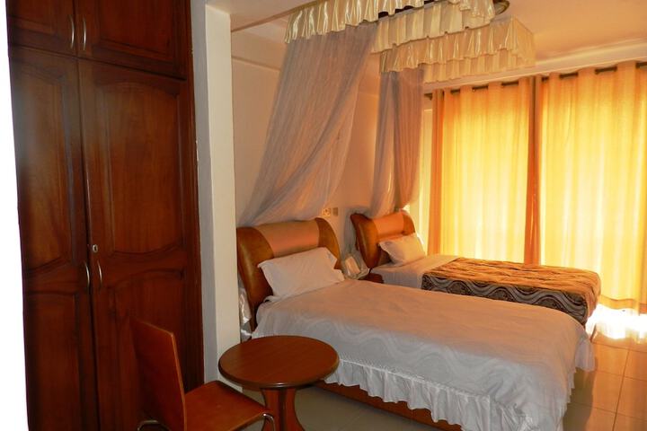 Room 3 of 26