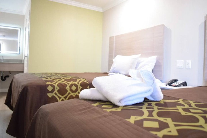 Comfort Double Room 2 Queen Beds (15 of 16)