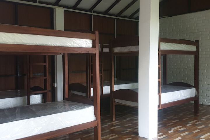 Room 8 of 49