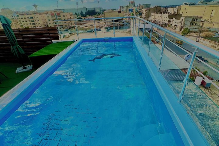 Pool 24 of 39