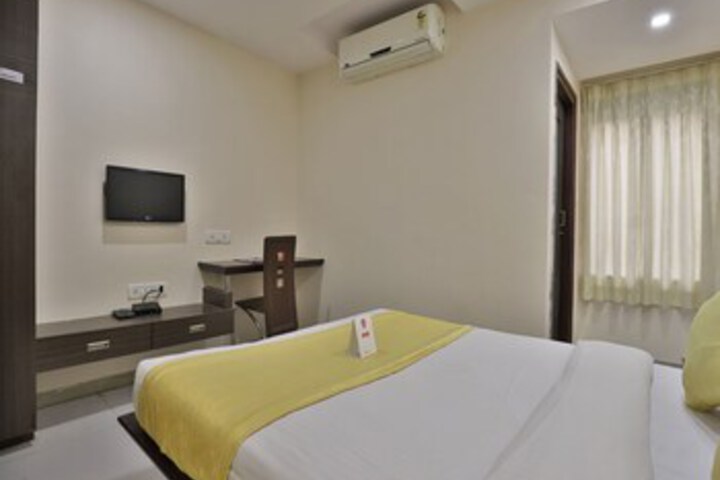 Room 16 of 20