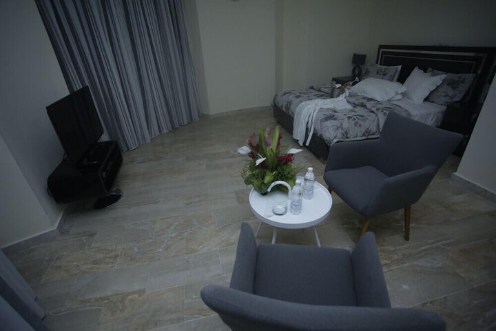 Room 49 of 61